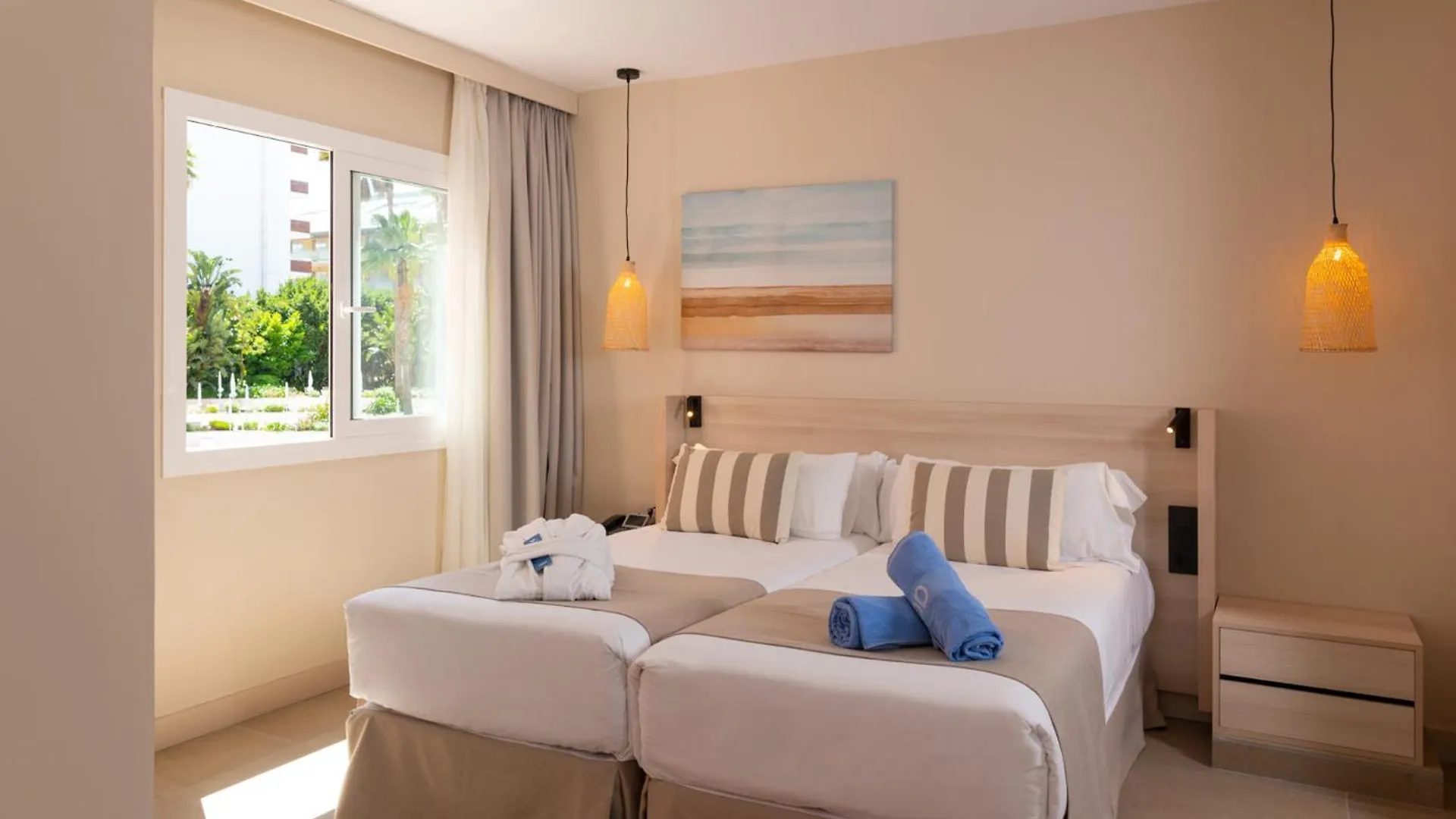 ****  AQUA Hotel The Breeze (Adults Only +18) All Inclusive Santa Susanna España