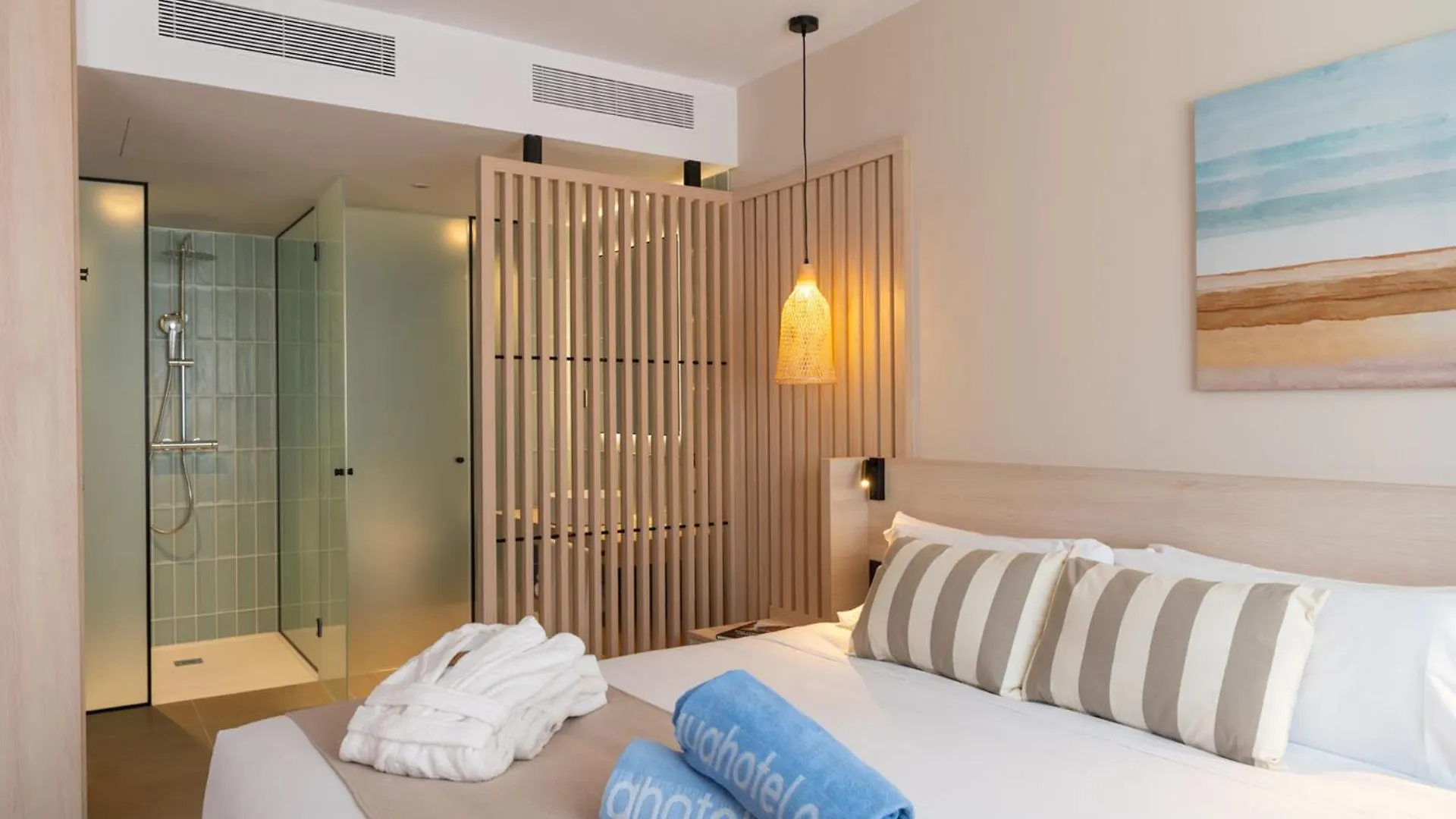 Aqua Hotel The Breeze (Adults Only +18) All Inclusive Санта-Сусанна Испания