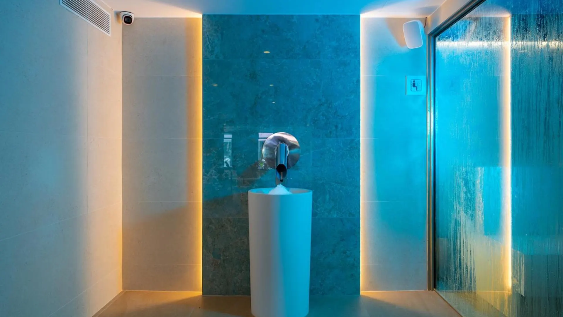 Aqua Hotel The Breeze (Adults Only +18) All Inclusive Santa Susanna 4*,  Spain
