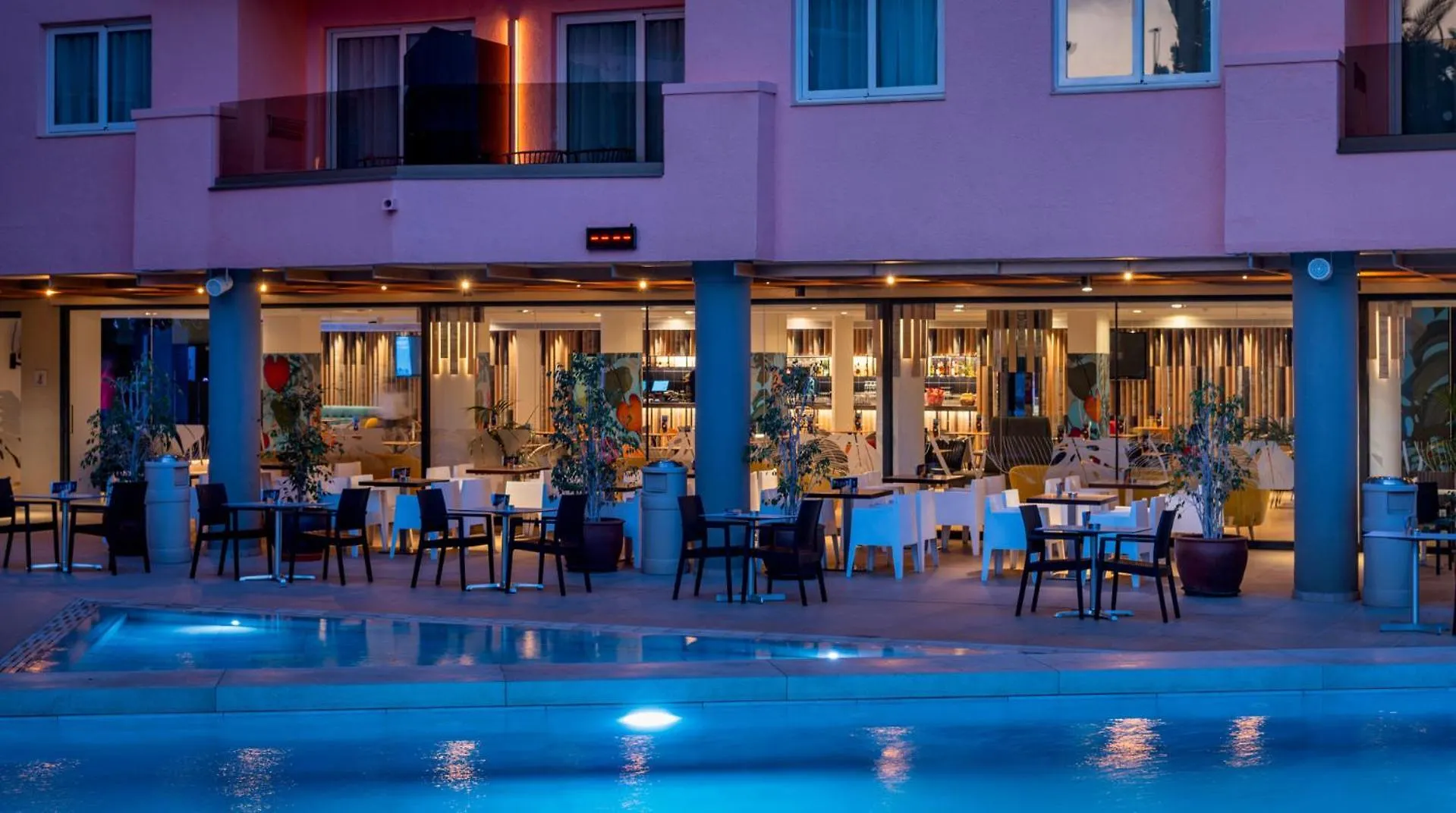 AQUA Hotel The Breeze (Adults Only +18) All Inclusive Santa Susanna 4*,